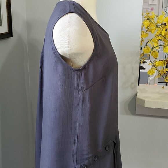 PICADILLY CANADA,women's gray oversized tunic top. Size small. Minamalist - Picture 4 of 7